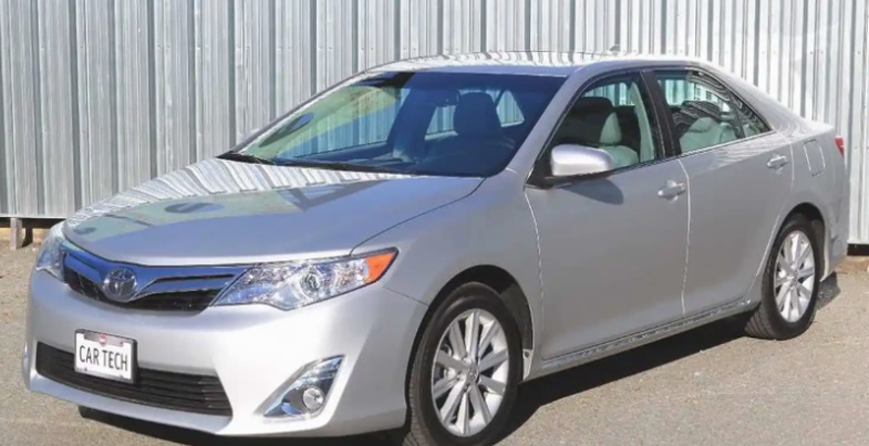 лобовое стекло Toyota Camry 3. 4.